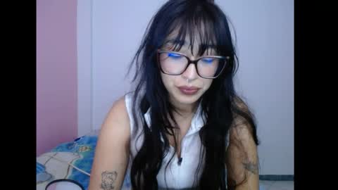 Lolita  online show from April 2026 02:55:01 AM