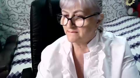 LolkaAlyss online show from March 2025 10:21:02 PM