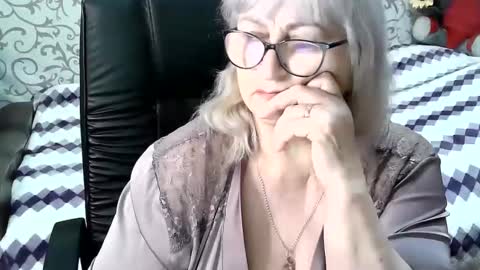 LolkaAlyss online show from March 2025 09:25:02 PM