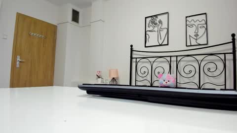 Lolla online show from December 2025 06:10:01 AM