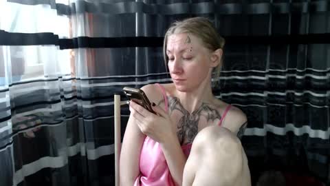 Lisa online show from October 2025 06:56:02 AM