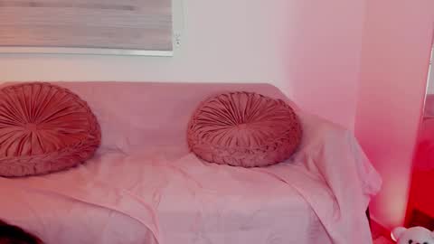 Lolly  online show from March 2026 11:19:01 PM