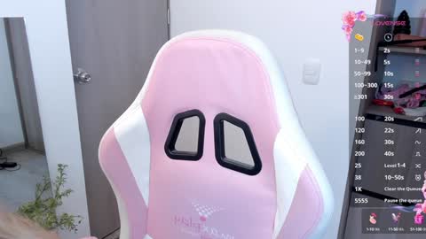 Lolly online show from December 2024 12:52:01 AM