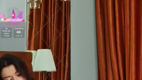 Lolly. online show from February 2026 08:06:01 PM