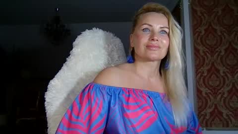 Roxy online show from January 2025 01:14:01 PM