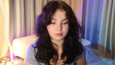 Snapshot of lollyy_pop chatting on June 2026 01:37:01 AM lollyy_pop online show from June 2026 01:37:01 AM