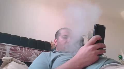 Snapshot of lolobobo1990 chatting on May 2026 10:32:02 AM lolobobo1990 online show from May 2026 10:32:02 AM