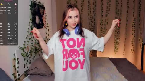 Lona online show from January 2026 07:08:01 PM