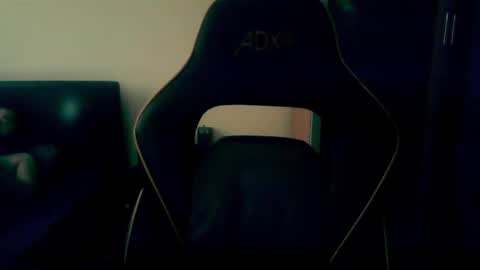 london_man1988 online show from January 2025 08:44:02 AM