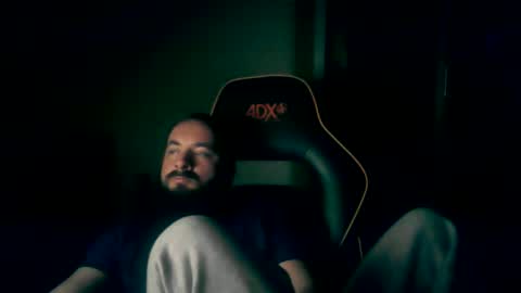 london_man1988 online show from February 2025 07:07:01 PM