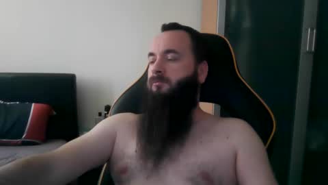 london_man1988 online show from February 2026 10:16:01 AM