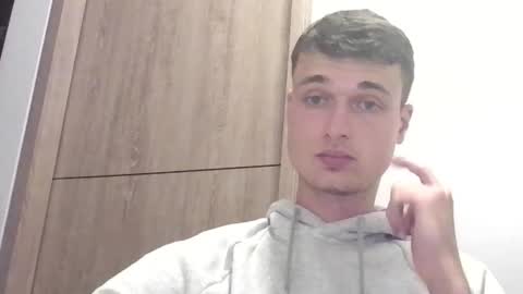 london_tomy online show from November 2025 10:53:02 PM