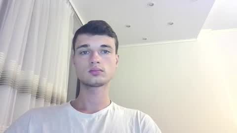 london_tomy online show from December 2025 11:55:02 PM