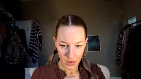 Em online show from January 2026 08:50:02 AM