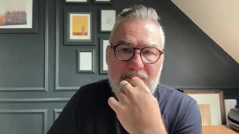 EnglishBear online show from June 2026 09:26:02 AM