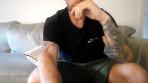 londonguy5678910 online show from June 2026 07:38:02 PM