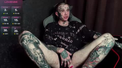 Chris online show from October 2025 09:17:02 PM