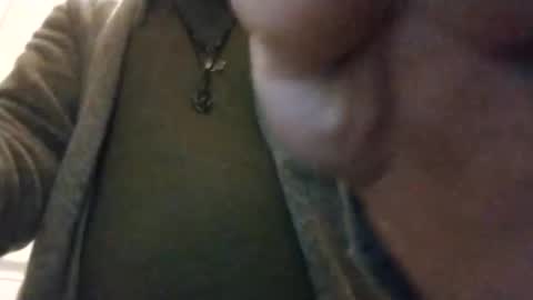 Leighton online show from December 2025 12:48:01 AM