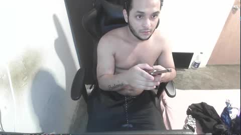 Marvin Santiago online show from November 2025 02:34:01 AM