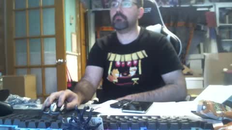 longandcut99 online show from September 2025 04:08:02 PM