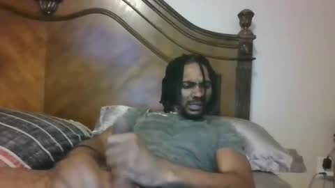 Snapshot of longdsmeag chatting on February 2026 04:30:01 AM longdsmeag online show from February 2026 04:30:01 AM