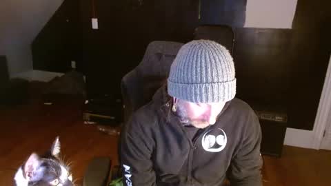 longhair online show from January 2025 01:42:01 AM