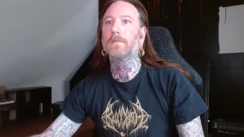 longhair online show from March 2025 04:54:02 PM