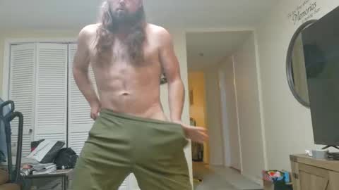 Snapshot of longhairedfreak1921 chatting on September 2025 05:47:02 PM longhairedfreak1921 online show from September 2025 05:47:02 PM