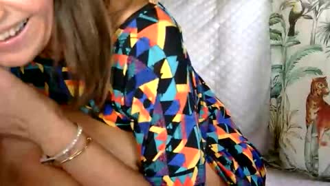 Cutenurse91 online show from October 2025 06:08:01 PM