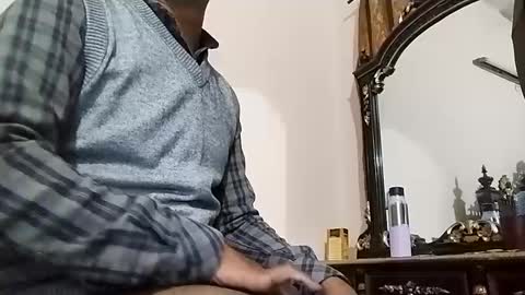 Snapshot of longthick1985 chatting on January 2025 01:47:01 PM Lleida-man online show from January 2025 01:47:01 PM