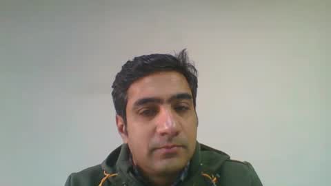 Snapshot of longthick1985 chatting on January 2025 04:54:01 AM Lleida-man online show from January 2025 04:54:01 AM