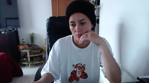 lucy online show from October 2025 03:13:02 PM