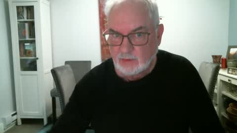 loop102 online show from October 2025 07:01:02 PM