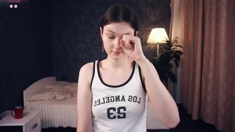 Lora online show from November 2025 05:08:02 AM