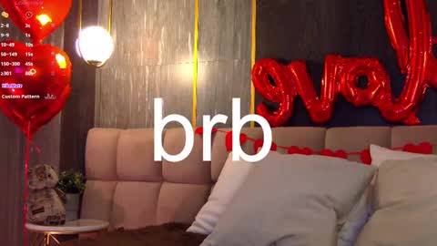 Snapshot of loraineluff chatting on February 2025 05:42:01 PM Loraine online show from February 2025 05:42:01 PM