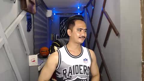 Macky online show from February 2025 05:49:02 AM