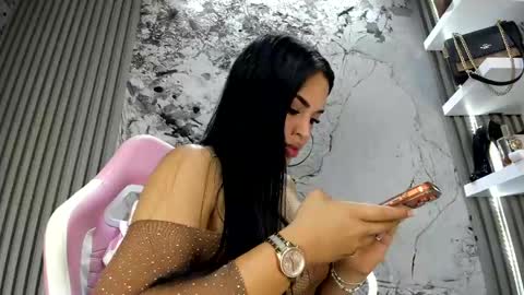 Doll Queen online show from May 2026 10:56:02 AM