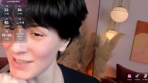 Loren online show from March 2026 02:00:02 PM