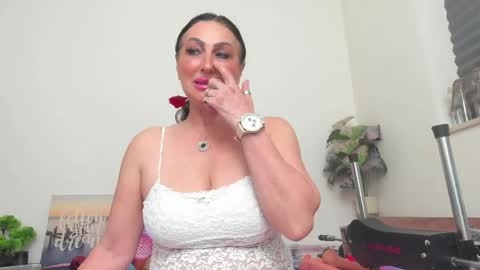 Snapshot of lorena422 chatting on May 2026 07:32:02 PM Hi Im Lorena an independent model Im waiting for you for any craziness you dream of... online show from May 2026 07:32:02 PM
