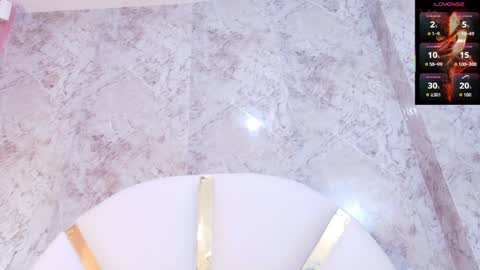 Lorena Gate online Colombia 230 pm to 930 pm online show from April 2026 06:19:01 AM