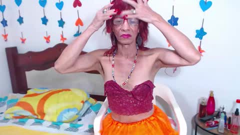 Snapshot of lorenacapelli chatting on February 2026 01:31:02 PM Lorena Capelli online show from February 2026 01:31:02 PM