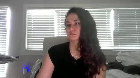 lorenlovely online show from November 2025 07:46:02 PM