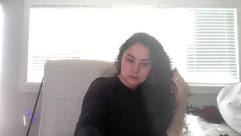 lorenlovely online show from November 2025 07:51:02 PM