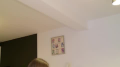 Amelia online show from September 2025 06:44:02 PM