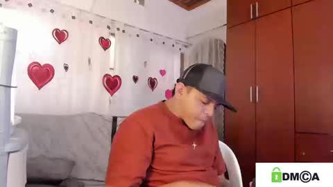 Snapshot of loreth_jw chatting on October 2025 08:37:02 PM Queen Loreth online show from October 2025 08:37:02 PM