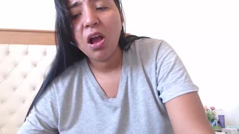 Loretta Gmez online show from December 2024 01:38:02 PM