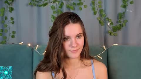 Chloe for Fan BlackHole online show from October 2025 07:22:02 PM