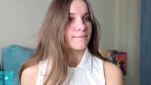 Chloe for Fan BlackHole online show from November 2025 05:25:02 PM