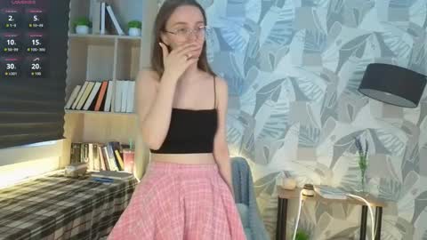 lorettedarsi online show from June 2026 01:21:02 AM