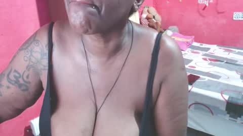 Snapshot of loretybighot chatting on February 2026 12:15:02 PM loretybighot online show from February 2026 12:15:02 PM